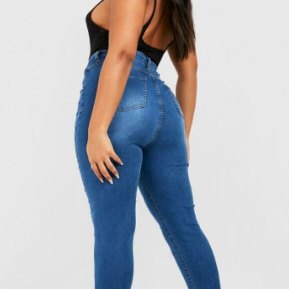 Boohoo Plus Size Butt Shaper High Stretch Skinny Jeans- NWT - Picture 5 of 10